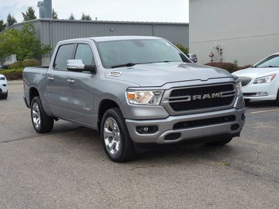 2020 RAM 1500 Big Horn Crew Cab 4x4 5'7' Box