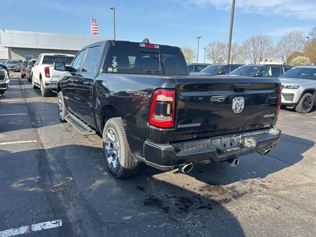 2020 RAM 1500 Big Horn Crew Cab 4x4 5'7' Box