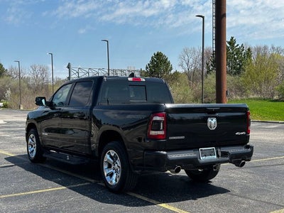 2020 RAM 1500 Big Horn Crew Cab 4x4 5'7' Box