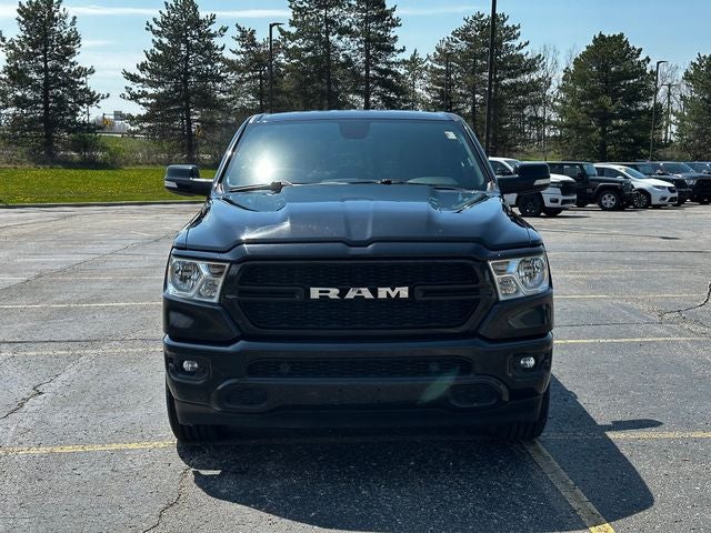 2020 RAM 1500 Big Horn Crew Cab 4x4 5'7' Box