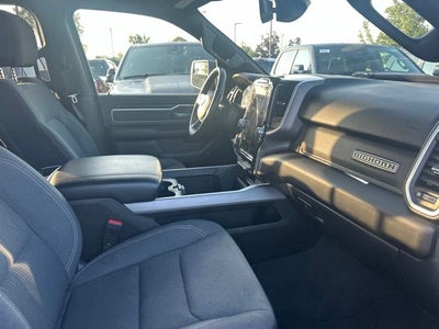2022 RAM 1500 Big Horn Crew Cab 4x4 5'7' Box