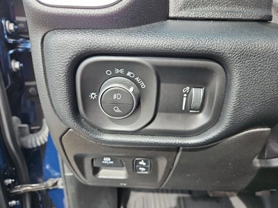 2021 RAM 1500 Big Horn Crew Cab 4x4 5'7' Box