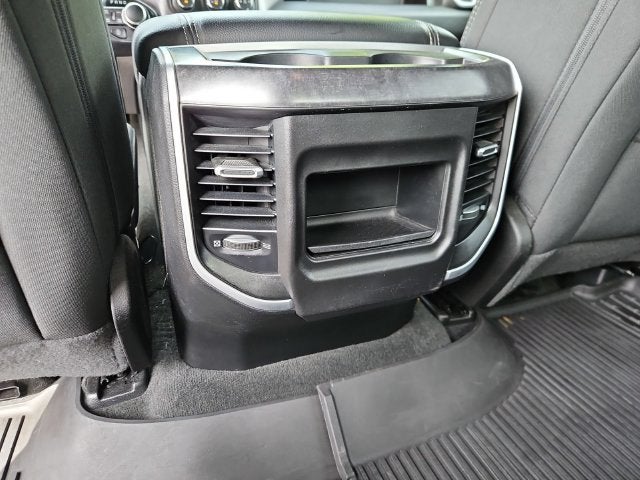 2021 RAM 1500 Big Horn Crew Cab 4x4 5'7' Box
