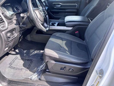 2020 RAM 1500 Big Horn Crew Cab 4x4 5'7' Box