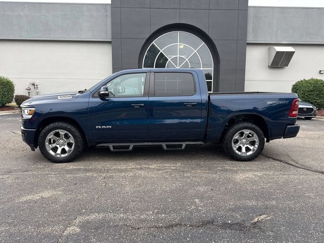 2020 RAM 1500 Big Horn Crew Cab 4x4 5'7' Box