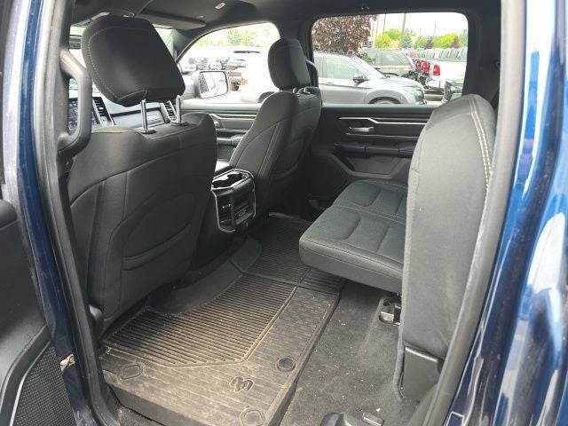 2020 RAM 1500 Big Horn Crew Cab 4x4 5'7' Box