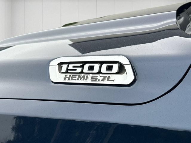 2020 RAM 1500 Big Horn Crew Cab 4x4 5'7' Box