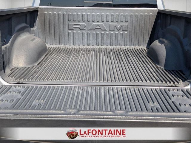 2021 RAM 1500 Big Horn Crew Cab 4x4 5'7' Box