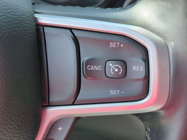 2021 RAM 1500 Big Horn Crew Cab 4x4 5'7' Box