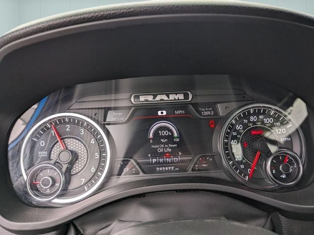 2023 RAM 1500 Big Horn Crew Cab 4x4 5'7' Box