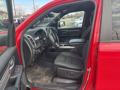 2019 RAM 1500 Big Horn/Lone Star Crew Cab 4x4 5'7' Box