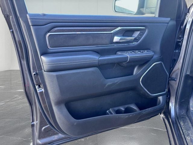 2026 RAM 1500 Laramie Crew Cab 4x4 5'7' Box