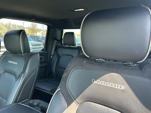 2023 RAM 1500 Laramie Crew Cab 4x4 5'7' Box
