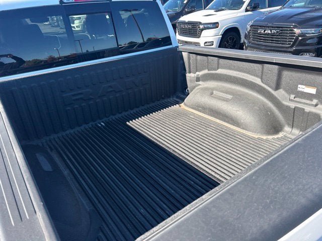 2023 RAM 1500 Laramie Crew Cab 4x4 5'7' Box