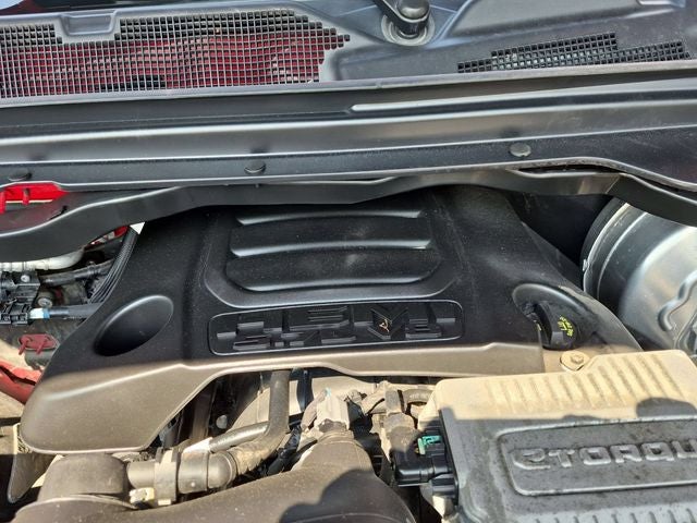 2024 RAM 1500 Laramie Crew Cab 4x4 5'7' Box
