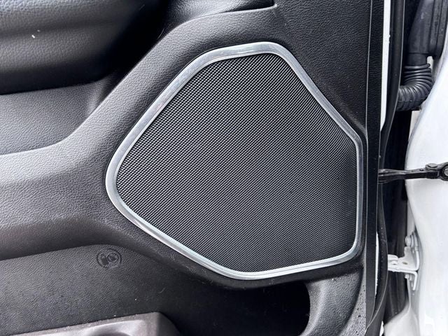 2023 RAM 1500 Laramie Crew Cab 4x4 5'7' Box