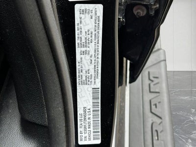 2021 RAM 1500 Laramie Crew Cab 4x4 5'7' Box