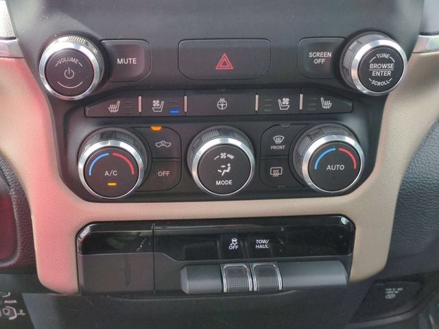 2022 RAM 1500 Laramie Crew Cab 4x4 5'7' Box