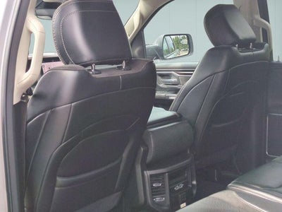 2022 RAM 1500 Laramie Crew Cab 4x4 5'7' Box