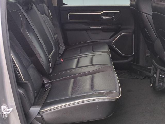 2022 RAM 1500 Laramie Crew Cab 4x4 5'7' Box