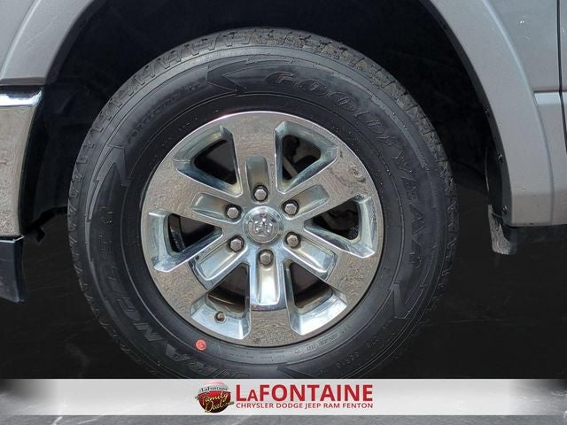 2022 RAM 1500 Laramie Crew Cab 4x4 5'7' Box
