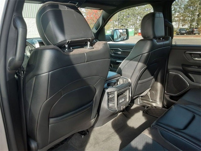 2024 RAM 1500 Laramie Crew Cab 4x4 5'7' Box