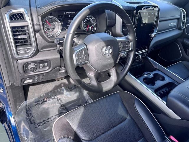 2023 RAM 1500 Laramie Crew Cab 4x4 5'7' Box