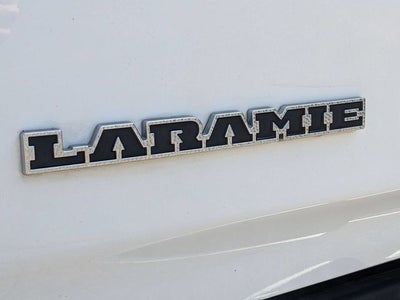 2023 RAM 1500 Laramie Crew Cab 4x4 5'7' Box