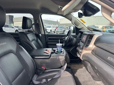 2022 RAM 1500 Laramie Crew Cab 4x4 5'7' Box