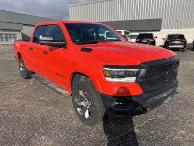 2021 RAM 1500 Big Horn Crew Cab 4x4 6'4' Box