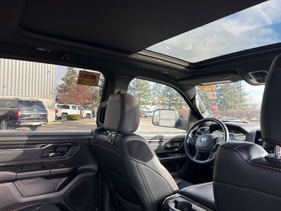 2021 RAM 1500 Big Horn Crew Cab 4x4 6'4' Box