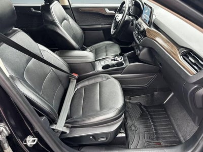 2020 Ford Escape Titanium Hybrid