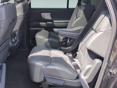 2025 Ford Expedition Active MAX