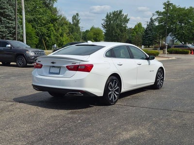 2024 Chevrolet Malibu FWD RS