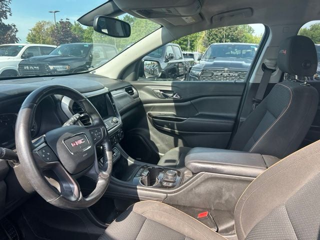 2020 GMC Acadia AWD AT4