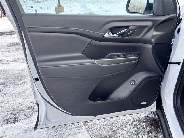 2023 GMC Acadia FWD SLT