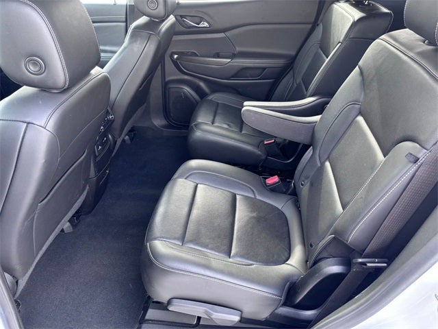 2023 GMC Acadia FWD SLT