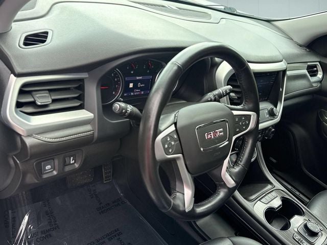 2022 GMC Acadia AWD SLT