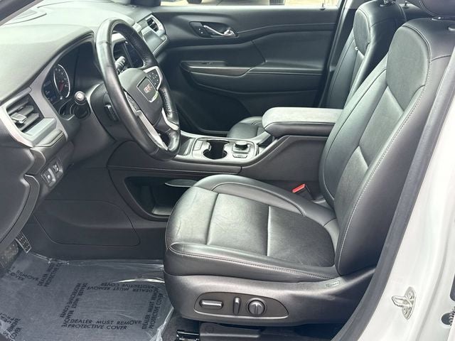 2022 GMC Acadia AWD SLT