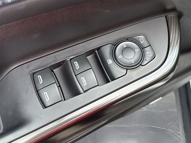 2022 GMC Acadia AWD SLT