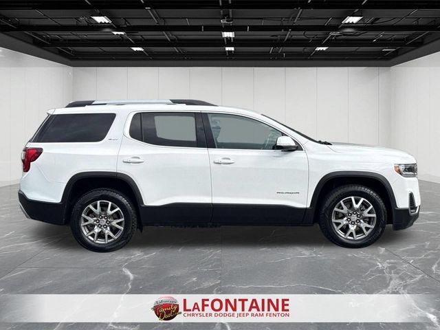 2022 GMC Acadia AWD SLT