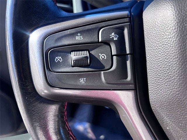 2023 Chevrolet Suburban 4WD RST