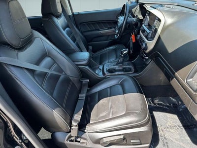 2022 GMC Canyon 4WD Crew Cab Short Box Denali