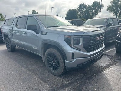 2023 GMC Sierra 1500 4WD Crew Cab Short Box Elevation with 3SB