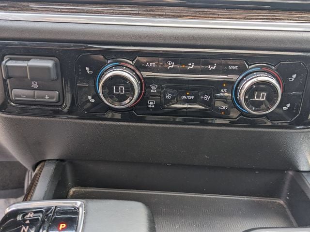 2024 GMC Sierra 1500 4WD Crew Cab Short Box Elevation with 3SB