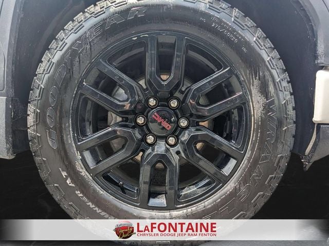 2024 GMC Sierra 1500 4WD Crew Cab Short Box Elevation with 3SB