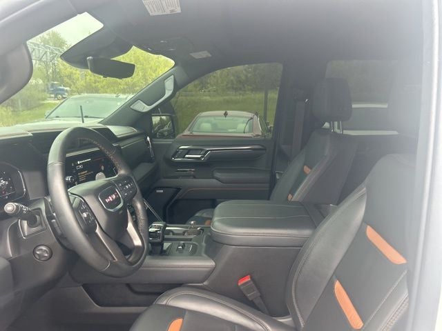 2025 GMC Sierra 1500 4WD Crew Cab Short Box AT4