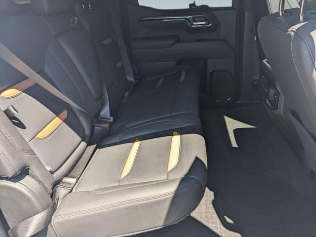 2025 GMC Sierra 1500 4WD Crew Cab Short Box AT4