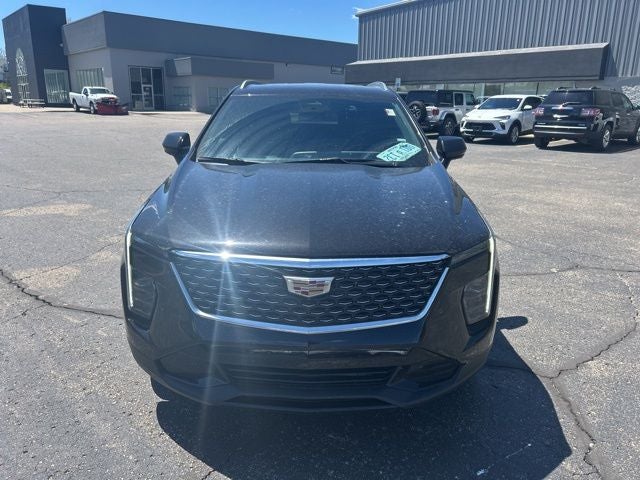 2025 Cadillac XT4 AWD Premium Luxury
