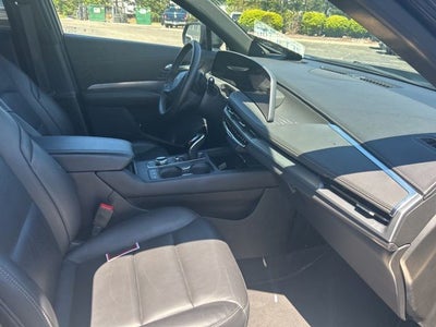 2025 Cadillac XT4 AWD Premium Luxury